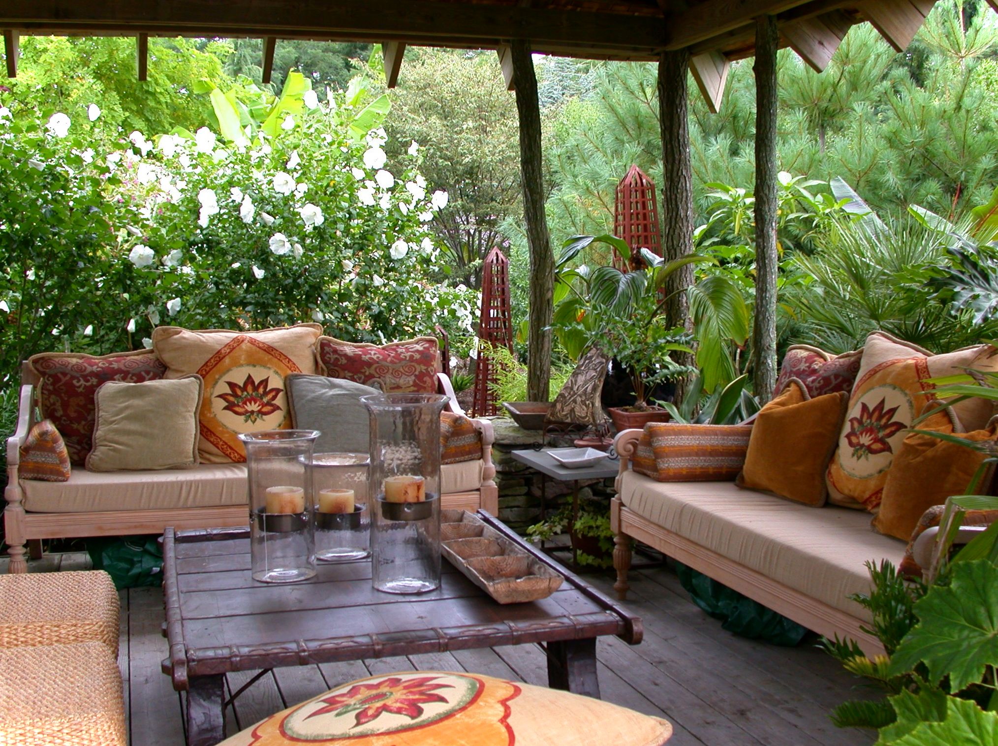 patio designs for gardens