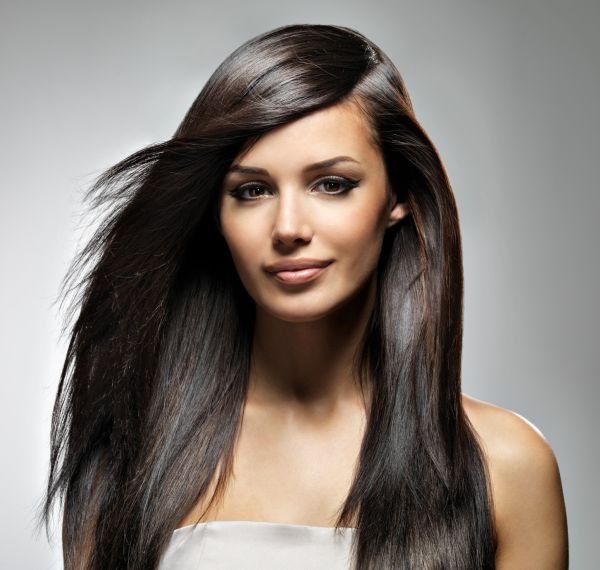 20 Beautiful Long Hairstyles Ideas For Round Faces
