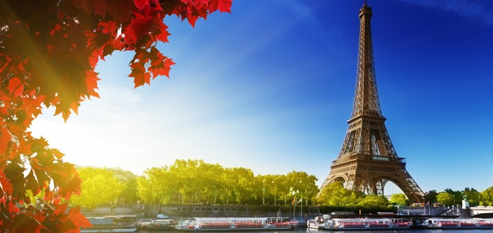 Eiffel Tower Travel Wallpaper