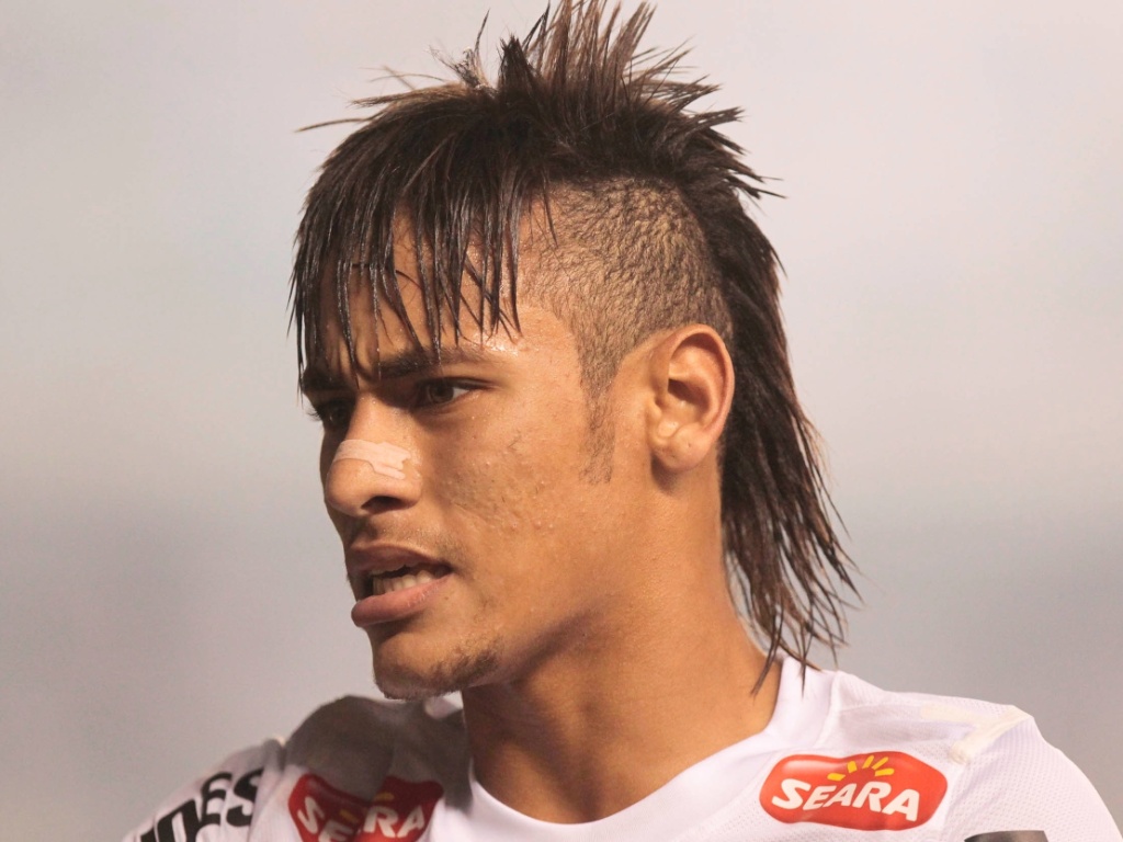 30 Neymar Hairstyles Pictures and Tutorial From Year to 
