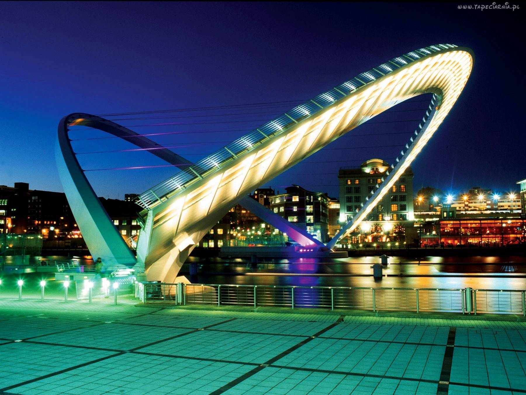 Интересный знаменитый город. Мост Миллениум Лондон Гейтсхед. Мост Миллениум Ньюкасл. Мост тысячелетия (Gateshead Millennium Bridge). Мост Миллениум, Гейтсхед, 2001.