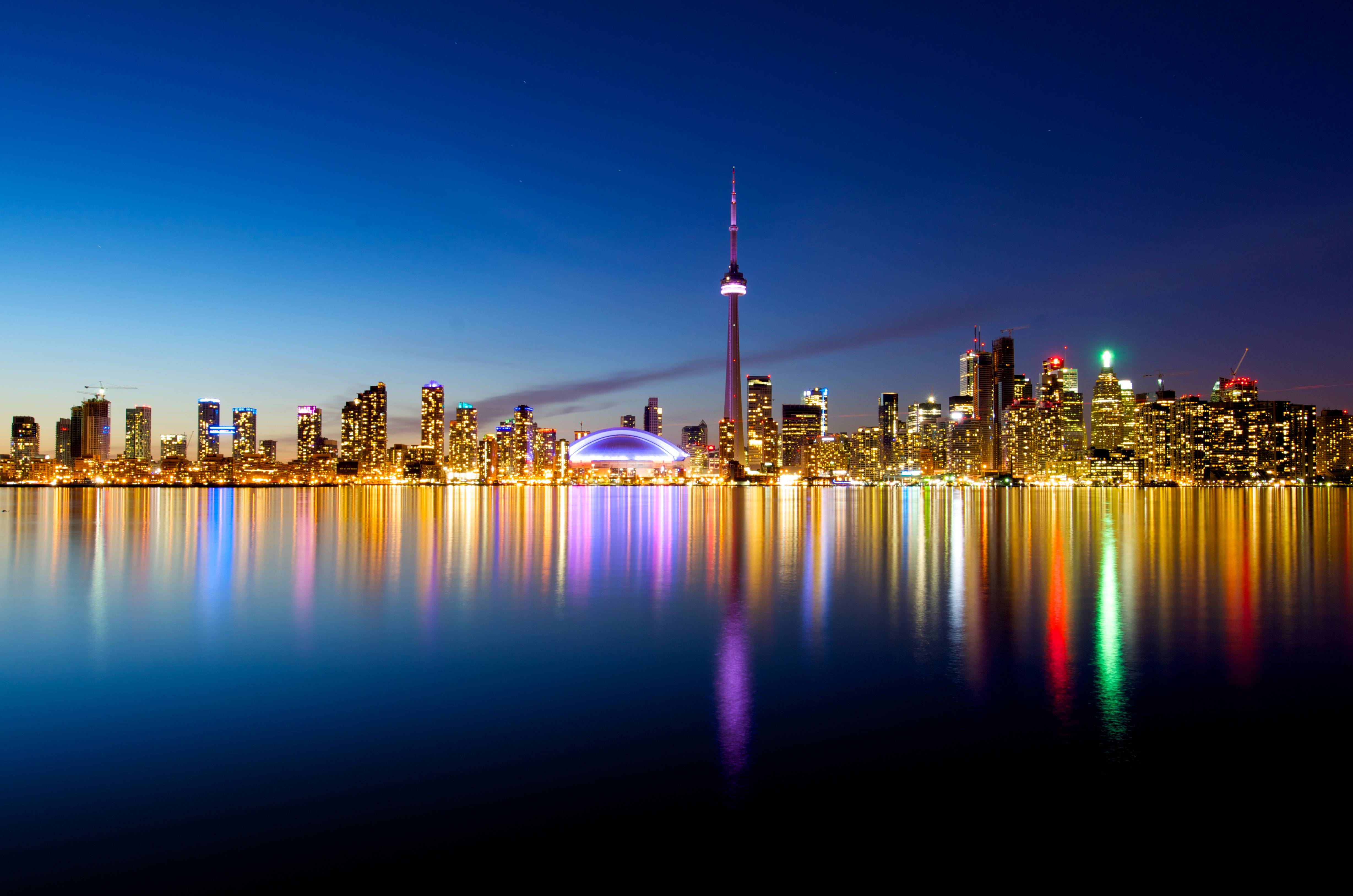Toronto Skyline, Canada без смс