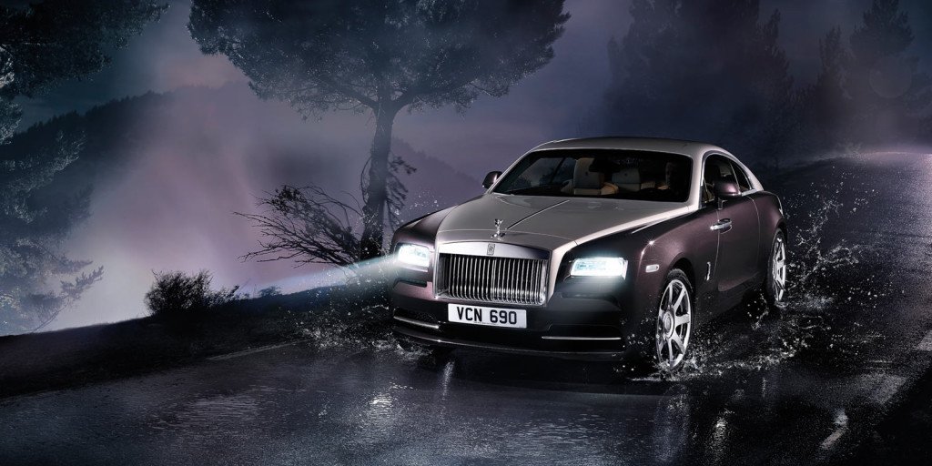 Rolls-Royce, The Luxury Car Which is Equivalent To A Yacht ...