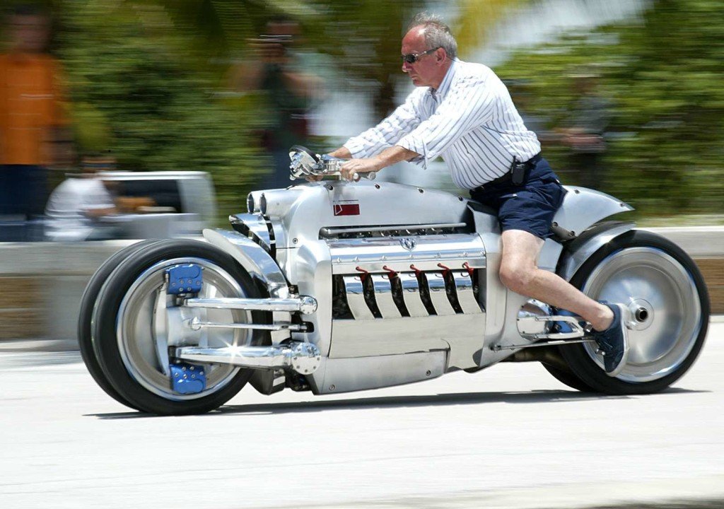 Dodge tomahawk v10 superbike