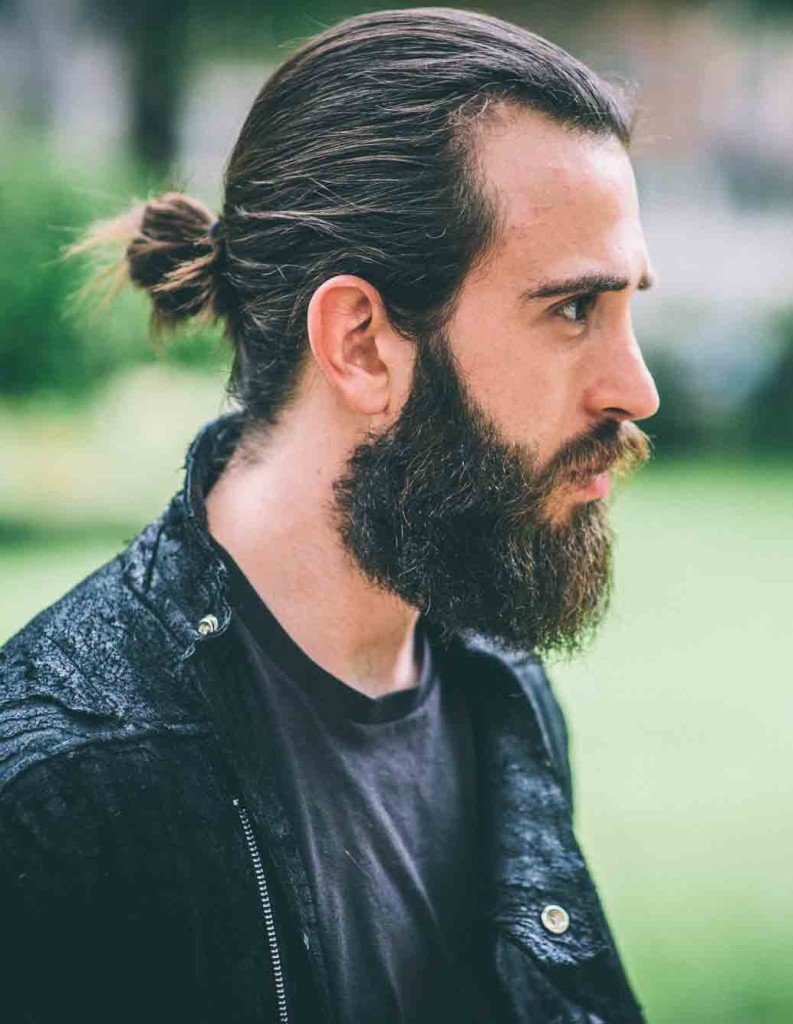 33 Man Bun Hairstyle Ideas – InspirationSeek.com