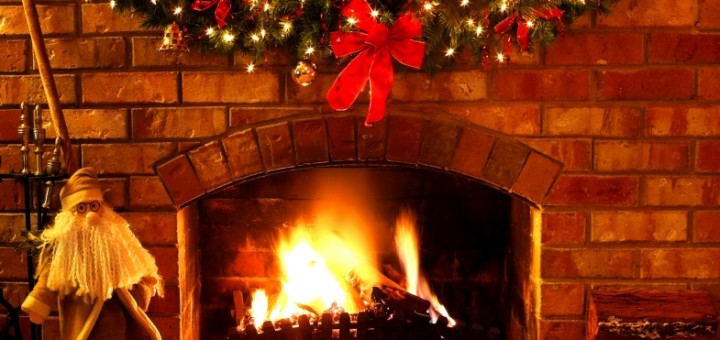 Christmas Fireplace Garland Ideas_17