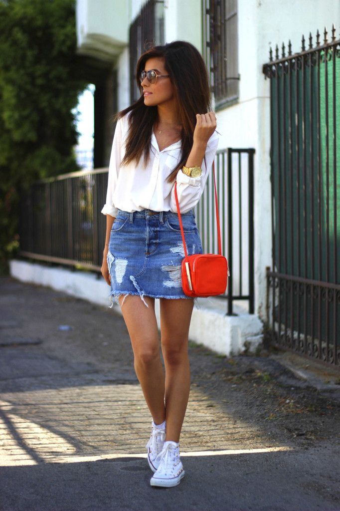 Fashion For Short Girls with Skirt Jeans and Long-sleeved White Shirt