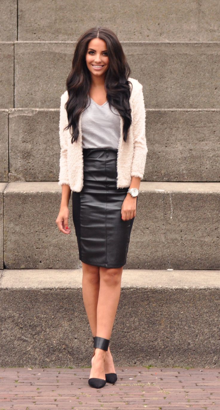 1 Leather Skirt With 3 Different Styles - InspirationSeek.com