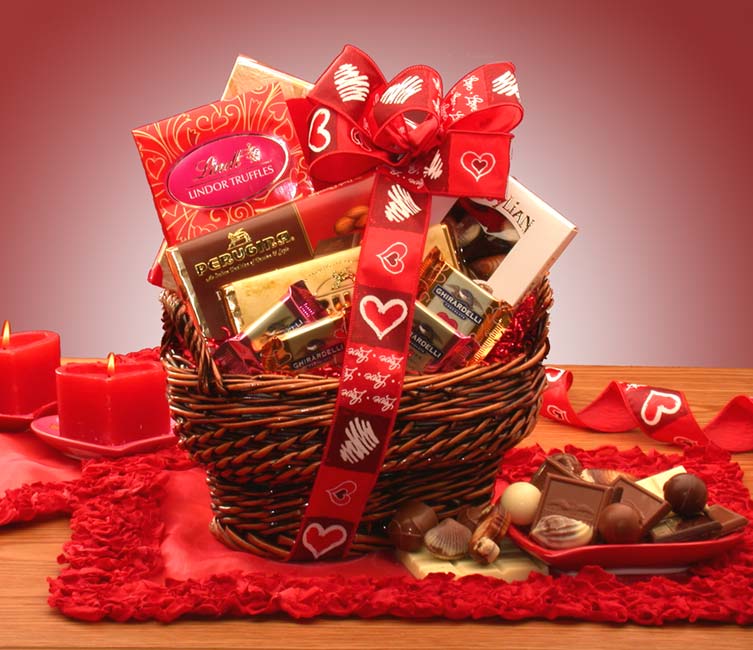 Valentine Gift Baskets Ideas with Various Chocolates