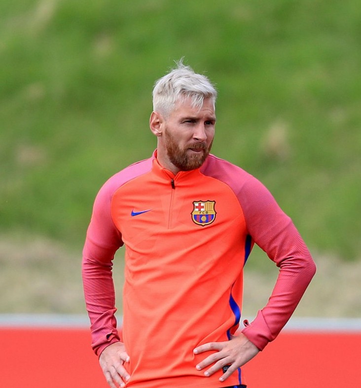 Lionel Messi Blonde Hairstyle 2016 - InspirationSeek.com