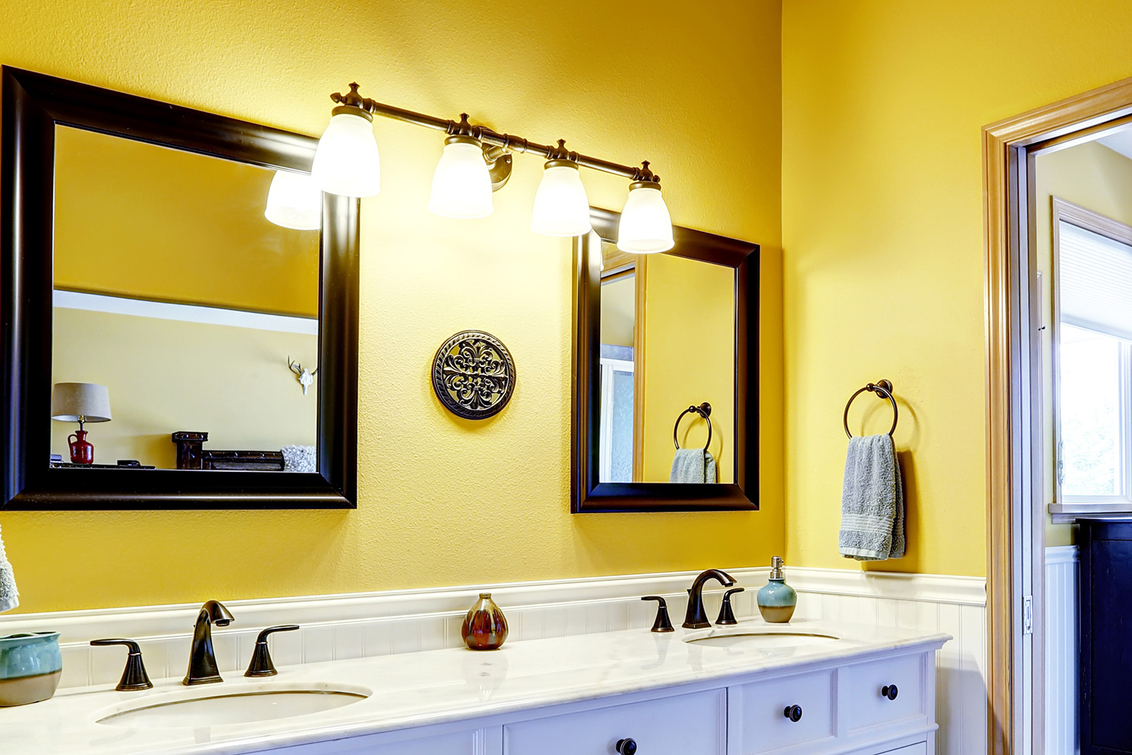 Yellow Bathroom Decorating & Design Ideas | Better Homes ...