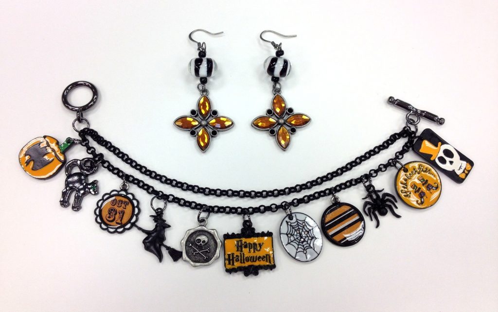 Halloween Jewelry Necklace Ideas