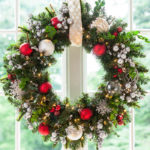 Christmas Wreaths Ideas To Make in Your Home - InspirationSeek.com
