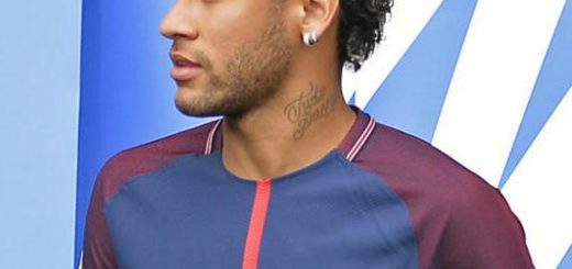 Neymar PSG Hairstyle Curly