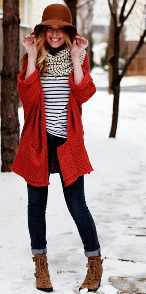 Winter Outfits For Women with Scarves and Hat.